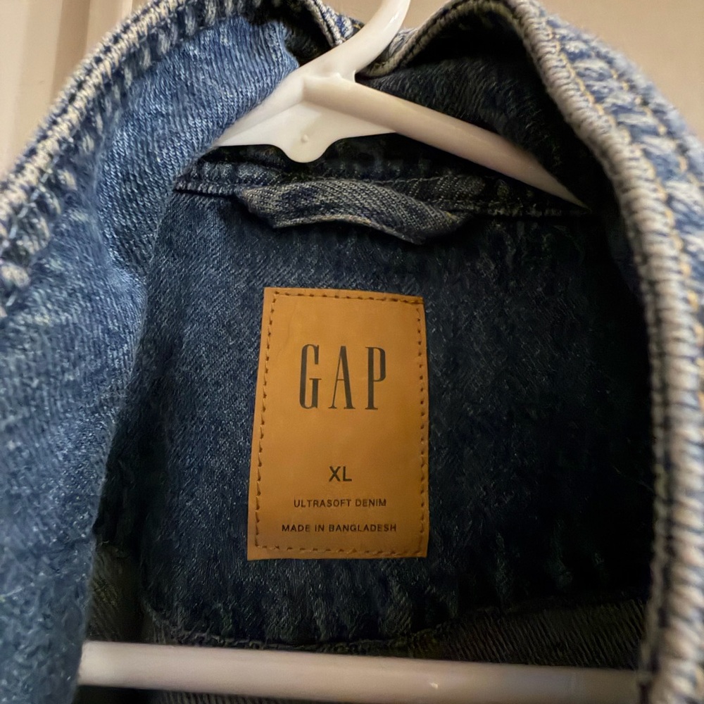 GAP UltraSoft Denim Bomber Jacket - Picture 4 of 8